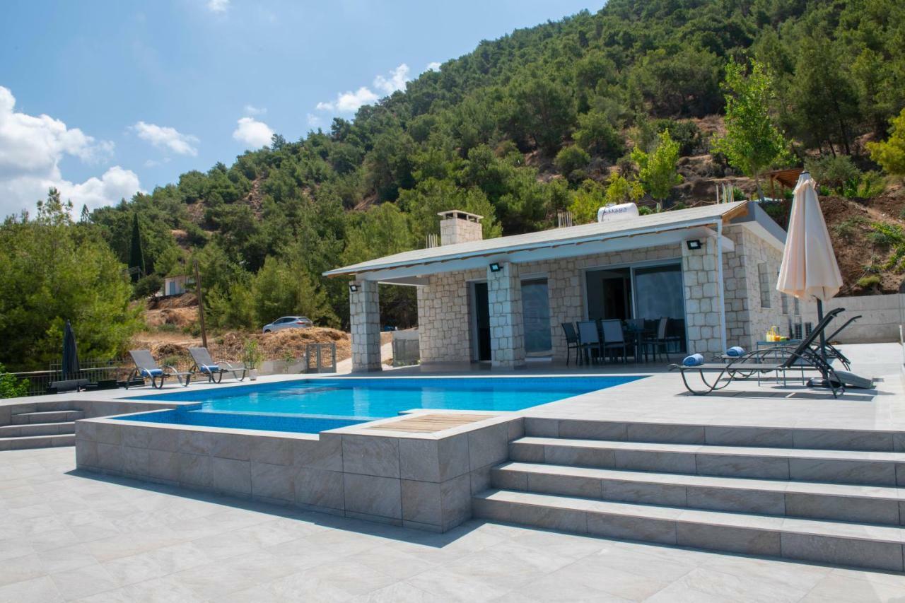 Paradise Blue Villa Pomos Luaran gambar