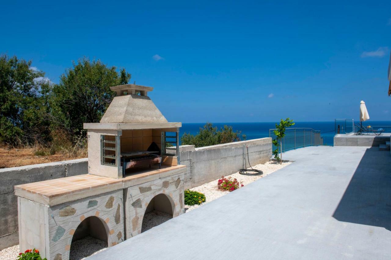 Paradise Blue Villa Pomos Luaran gambar